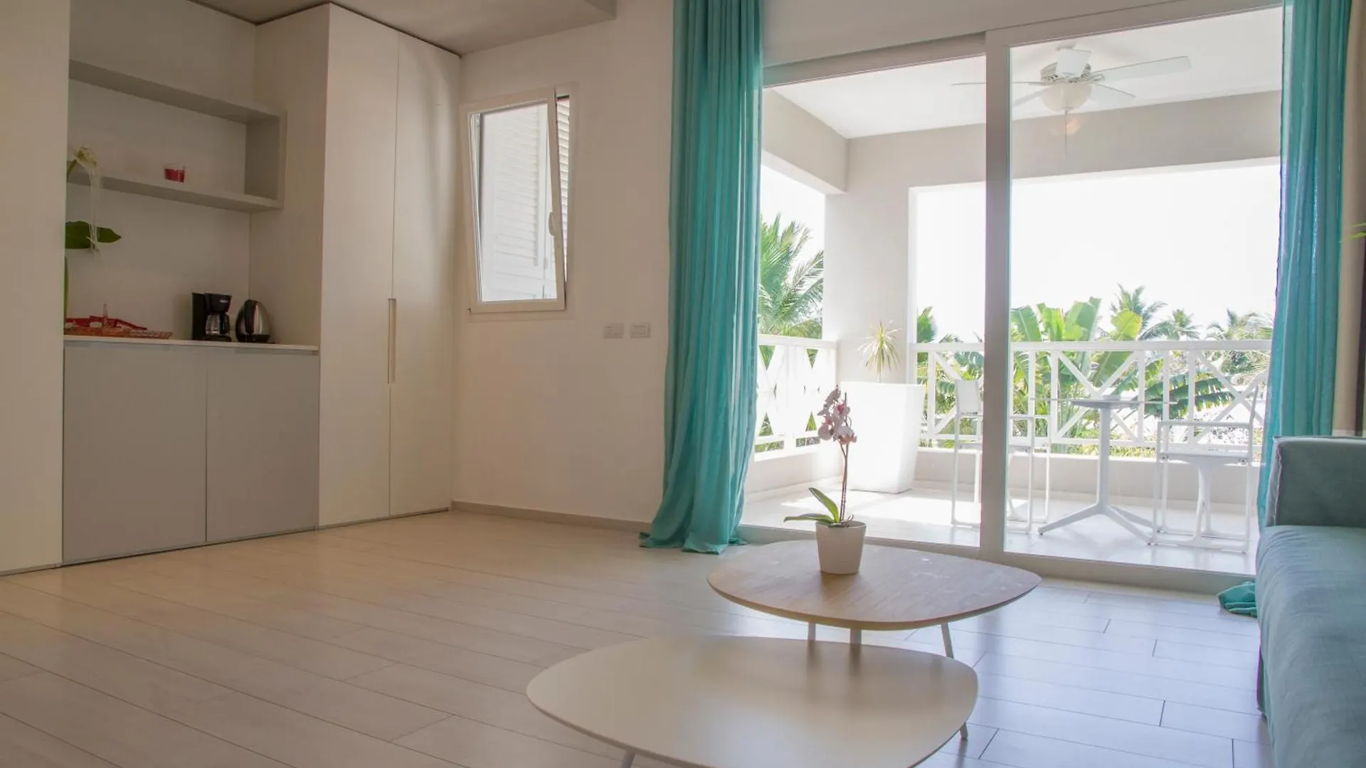Tracadero Beach Club & Holidays Rentals Bayahibe
