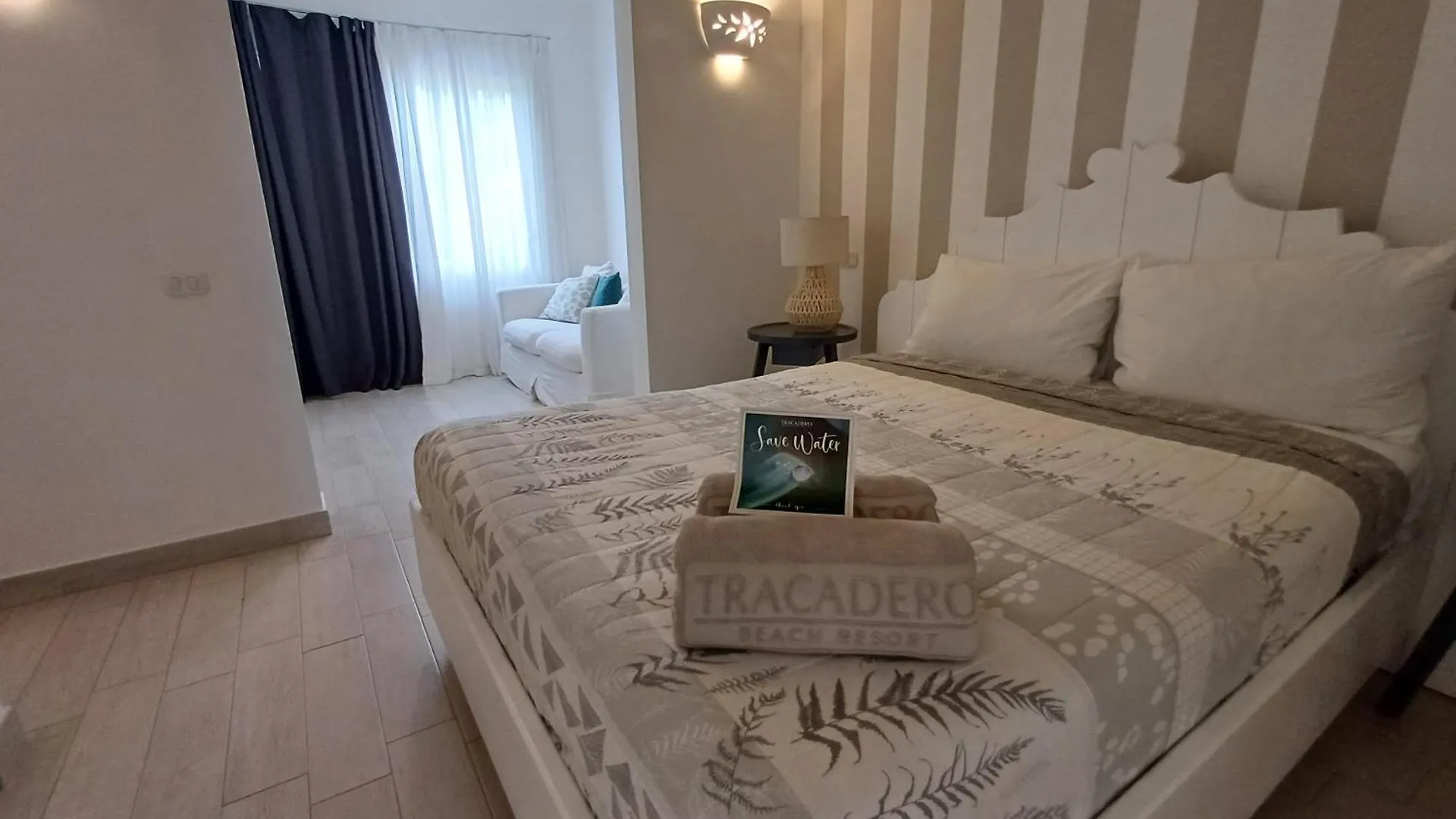 Tracadero Beach Club & Holidays Rentals 바야히베 도미니카 공화국